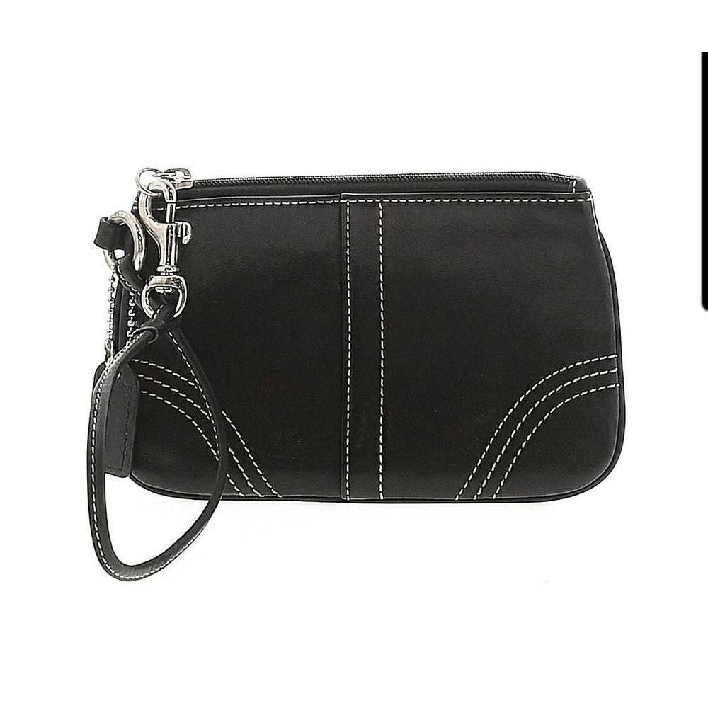 Coach Small Black Leather Coin Zipper Wristlet w/Hangtag - 6" L, 4" H, 1" D